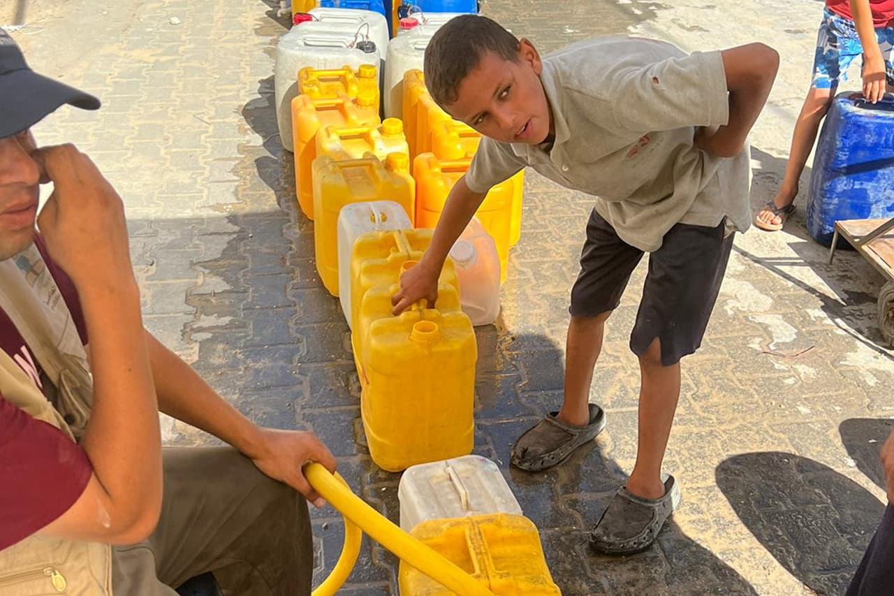 Clean Water for Drinking in Gaza